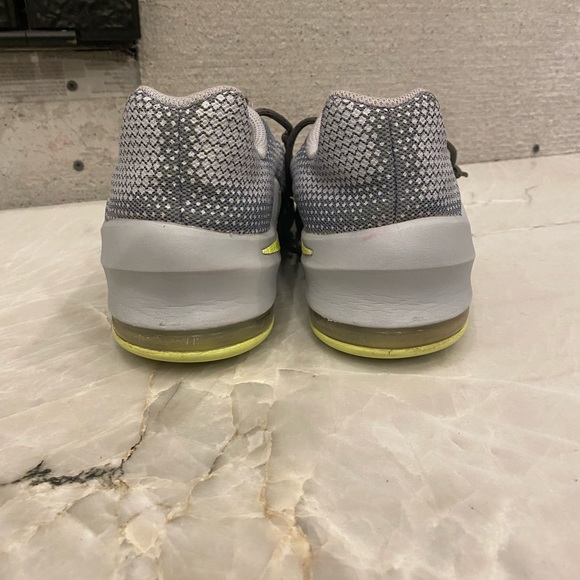 Green grey Nike air max infuriate size 7Y - Picture 2 of 11